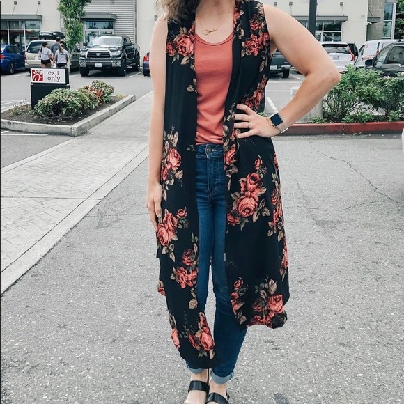 Lularoe Jackets \u0026 Coats | Beautiful Floral Lularoe Joy Vest, Size Small | Color: Black/Pink | Size: S | Tracyevelyn86's Closet